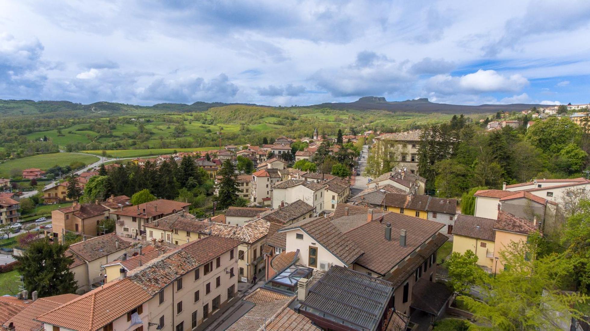 Carpegna Town Suites Esterno foto